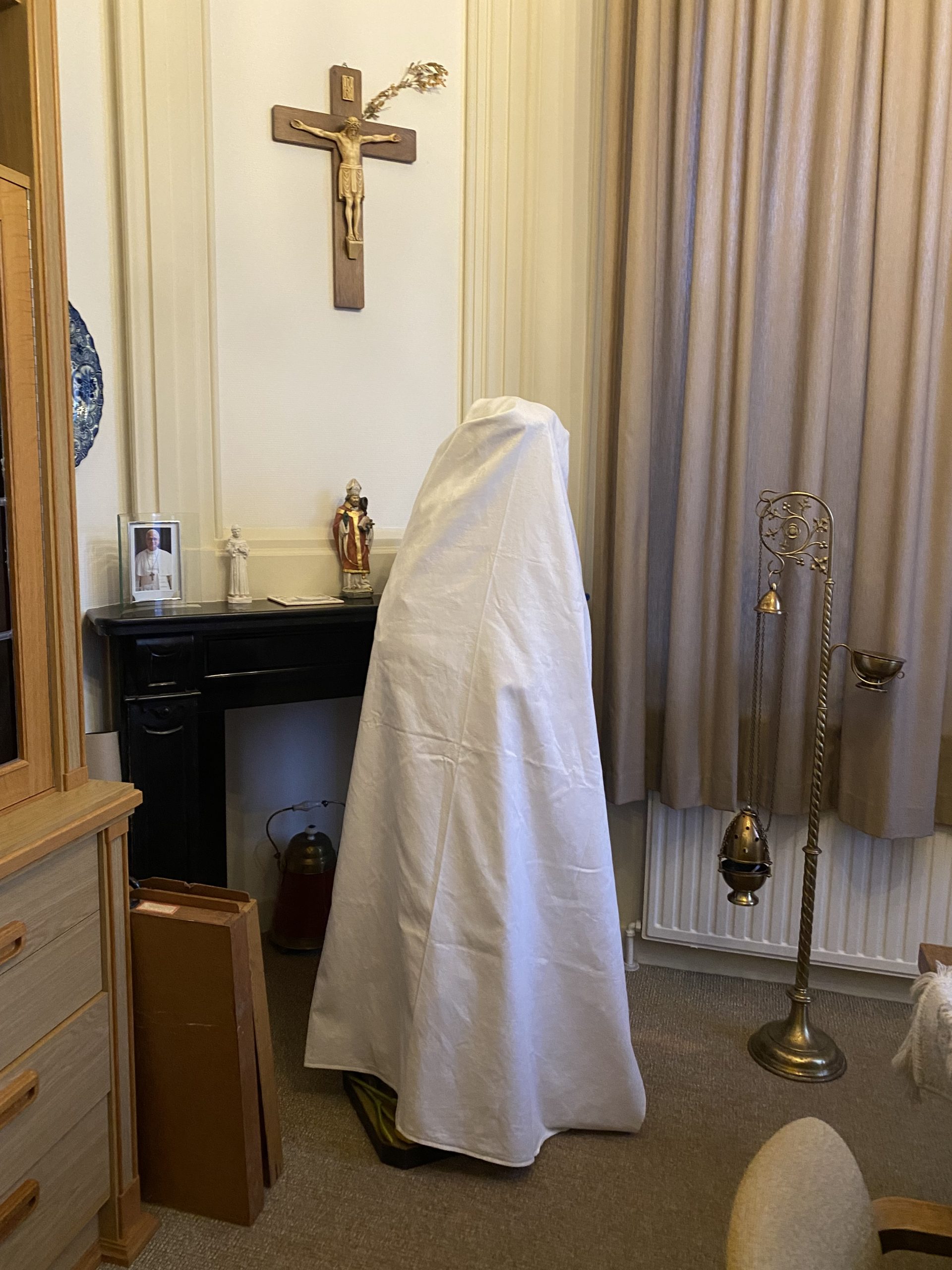 Zegening nieuwe beeld heilige Carlo Acutis